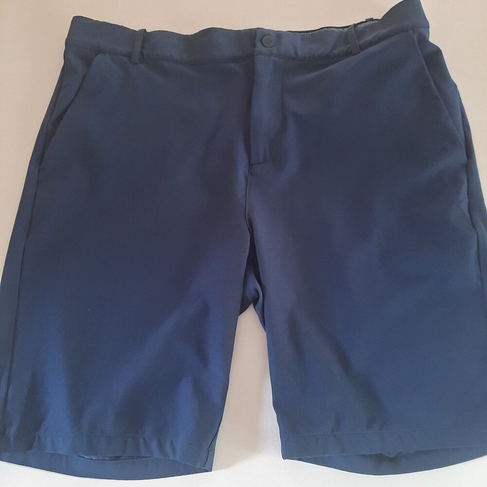 Vice Golf Shorts - Classic Fit - Men's Large